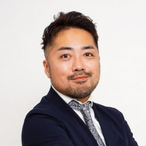 北角 聖 氏